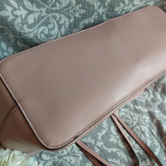 SOLD! ~Brand New! Beautiful Mauve Tote - Picture 7 of 7